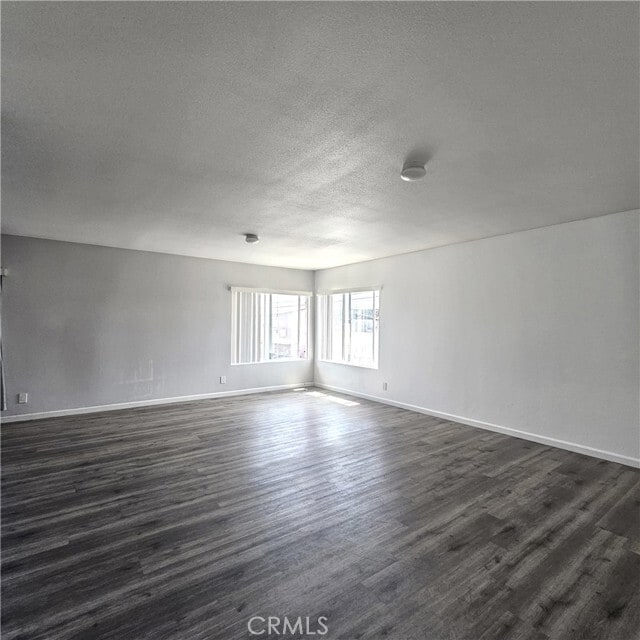 Building Photo - 320 E Hullett St
