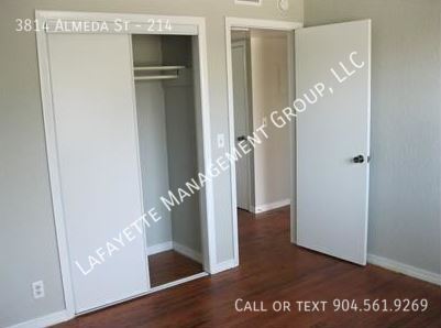 Foto del edificio - 3814 Almeda St