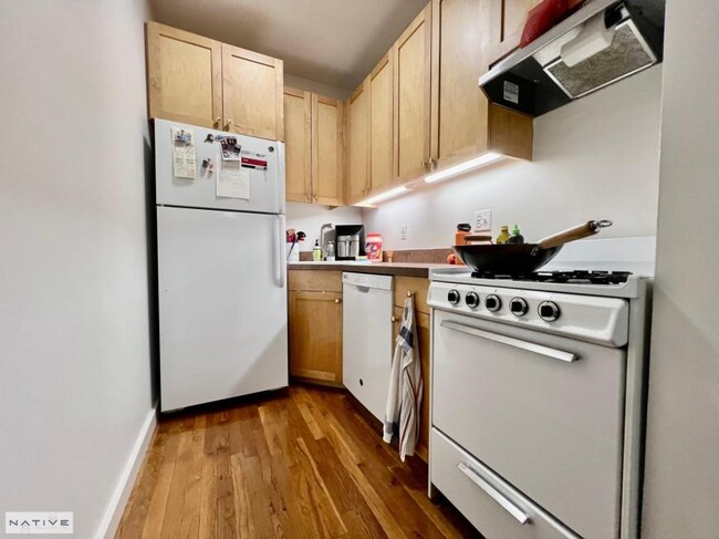 Building Photo - 0 bedroom in BROOKLYN NY 11222