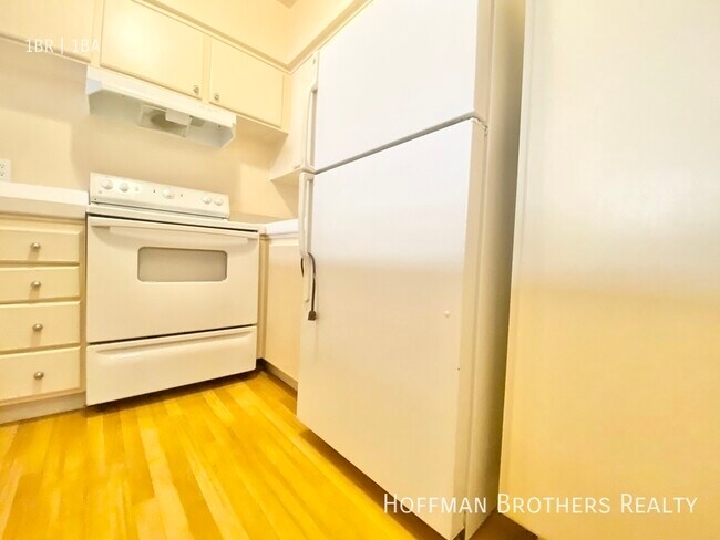 Building Photo - 507 La Fayette Park Pl