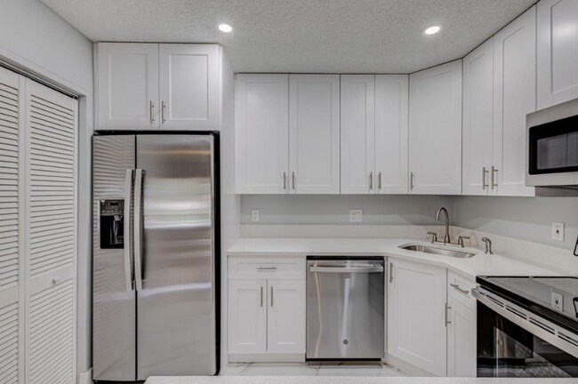 Foto del edificio - 4955 Sable Pine Cir