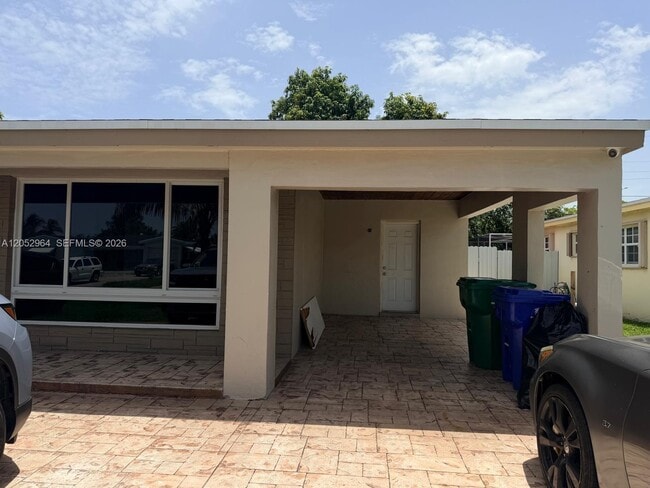 Building Photo - 7758 Indigo St
