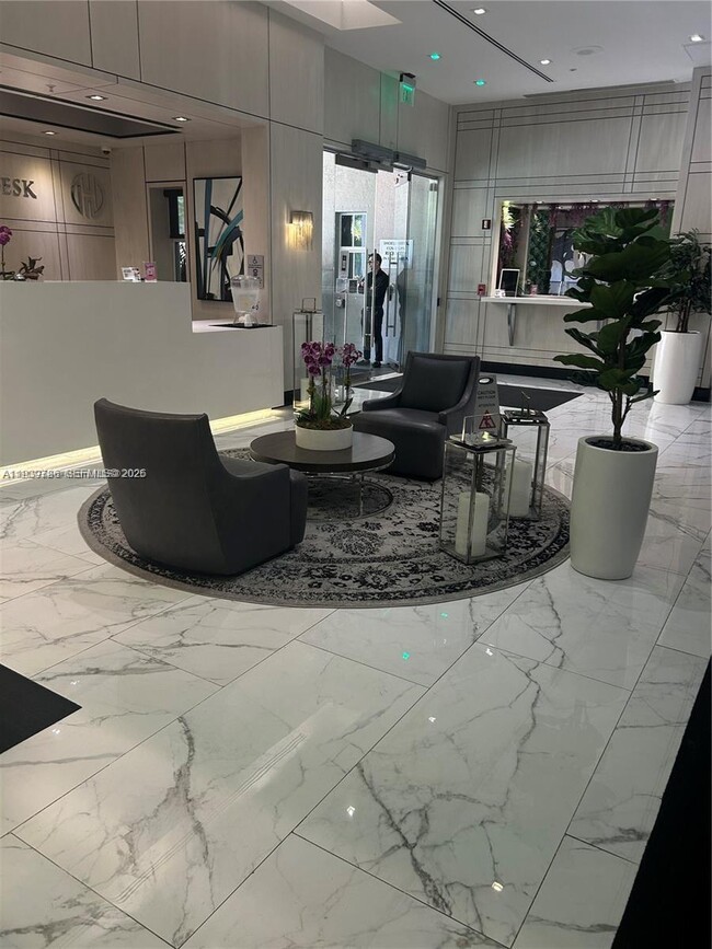 Building Photo - 185 SE 14th Terrace