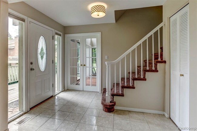 Building Photo - 7468 Pebble Ln