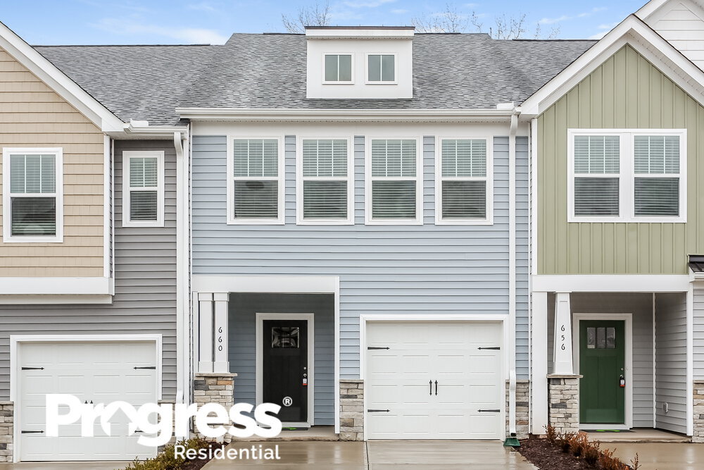 Foto principal - 660 Spartan Blvd