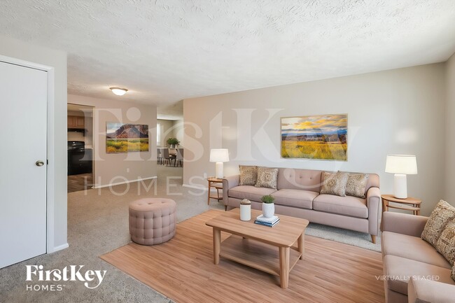 Foto del edificio - 6624 Cordova Ct