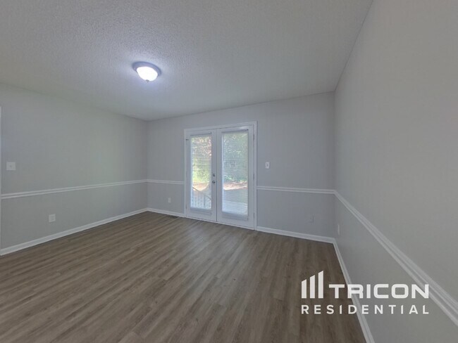 Foto del edificio - 5909 Edinborough Dr