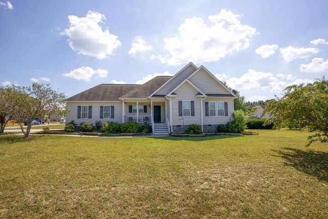 Foto del edificio - Charming 3 BR/2BA Ranch with fully fenced ...