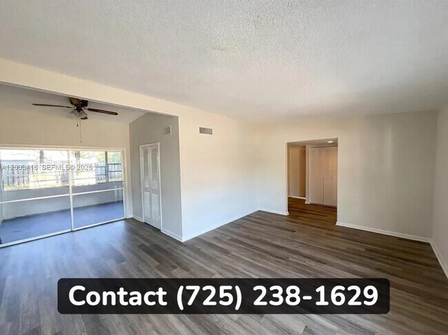 Foto del edificio - 153 SE Calmoso Dr