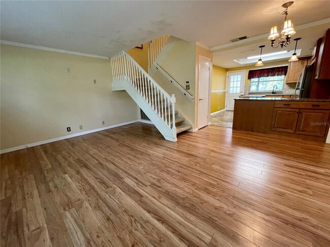 Building Photo - 14803 Lake Forest Dr
