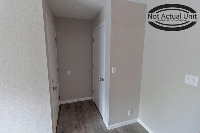 Building Photo - 3408 Balboa Ln