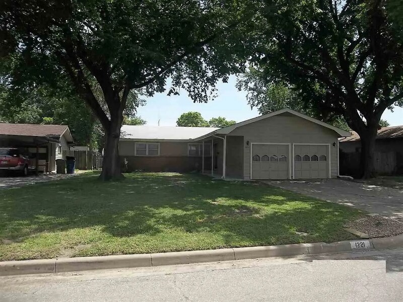 1221 W Fultz St, Wichita, KS 67217 House Rental in Wichita, KS