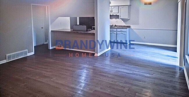 Foto del edificio - Available for immediate move-in!