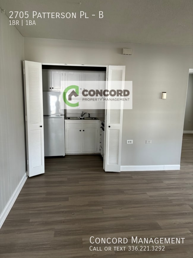 Building Photo - 2705 Patterson Pl