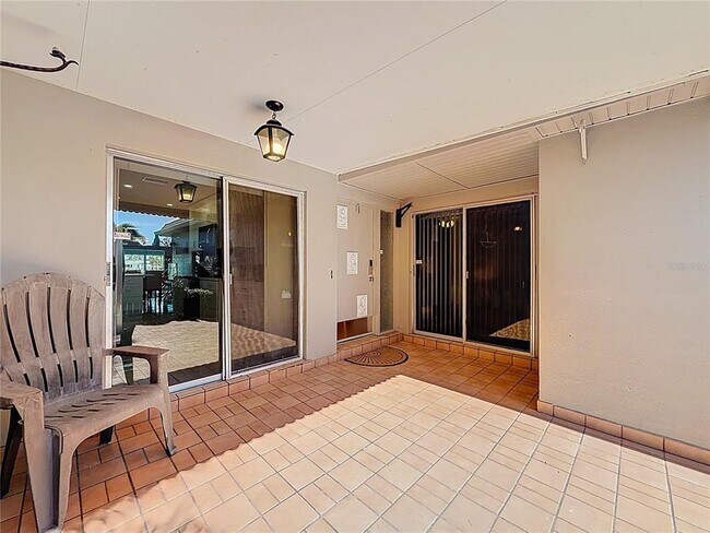 Building Photo - 431 Boca Ciega Point Blvd N