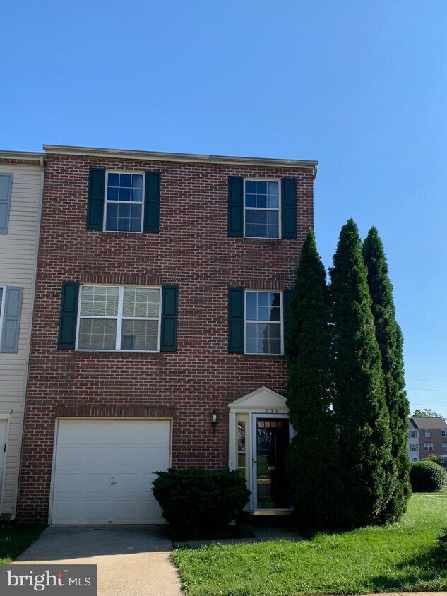 735 Vanderbilt Terrace SE, Leesburg, VA 20175 Townhome Rentals in Leesburg VA