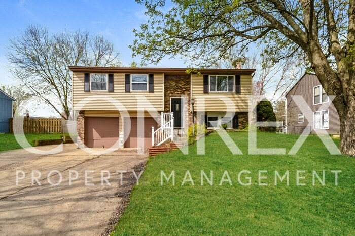 Primary Photo - Unique 3 Bedroom