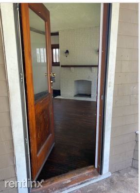 Foto del edificio - 817 W Armstrong Ave