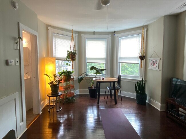 Foto del edificio - 4422 Pine St