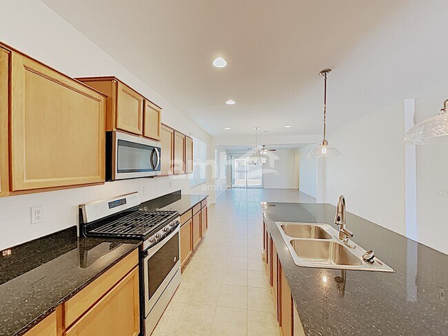 Foto del edificio - 492 W Tenia Trail