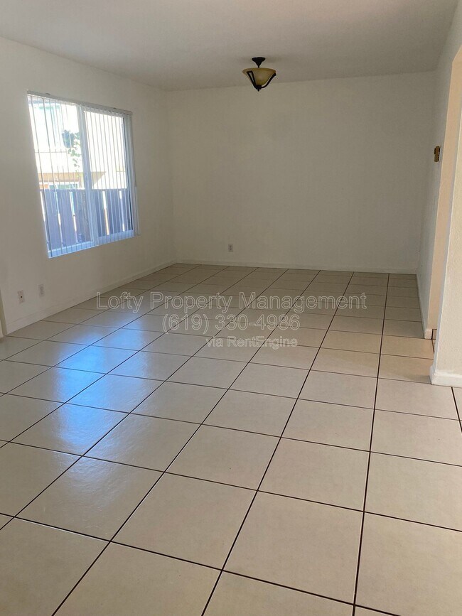 Foto del edificio - 575 Otay Lakes Rd