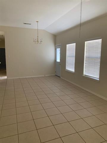 Foto del edificio - 940 Jenni Dr