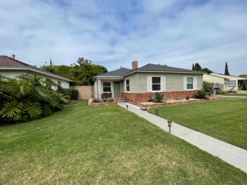 Primary Photo - 2288 Stearnlee Ave