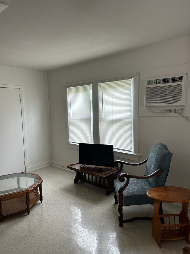 5308 LA1 Unit Apartment B, Raceland, LA 70394 Apartments in Raceland