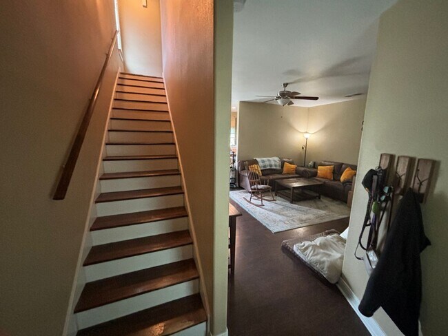 Building Photo - 146 Keo Kea Ct