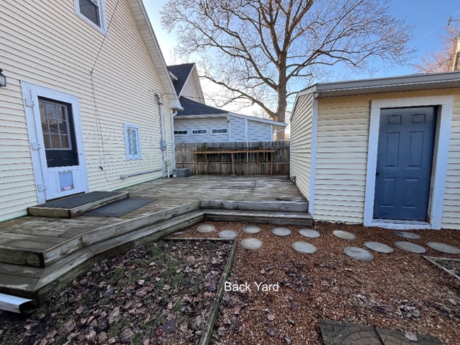 Building Photo - 1636 Hoyt Ave