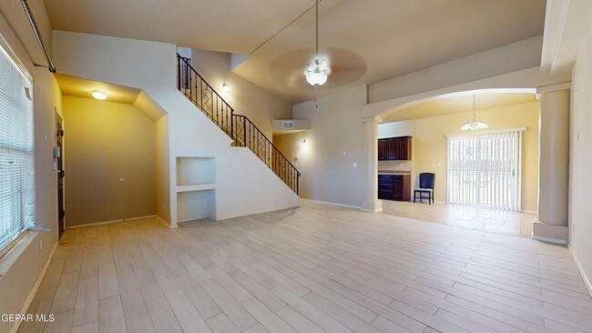 Foto del edificio - 7716 Maple Landing Court