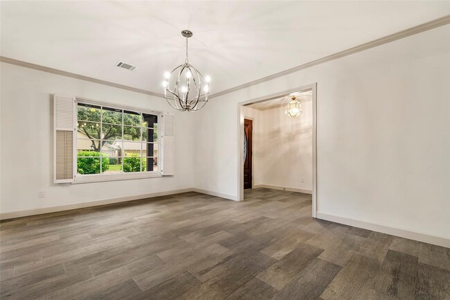 Building Photo - 427 Ashford Forest Dr