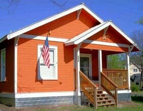 Building Photo - 5416 Evans Ave