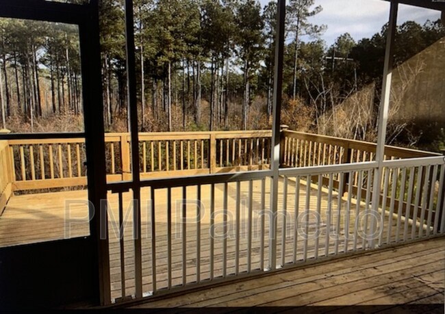 Building Photo - 108 Ashford Way