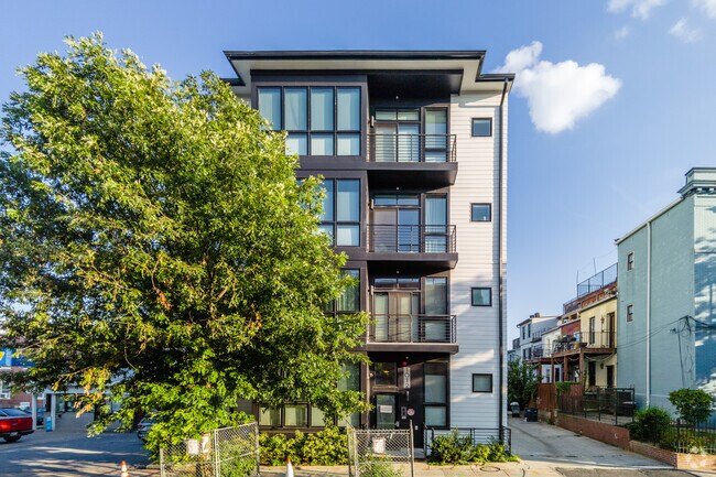 Foto del edificio - 1012 Harvard St NW