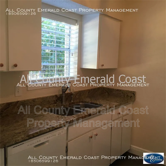 105 Country Club Dr, Niceville, FL 32578 Condo for Rent in Niceville