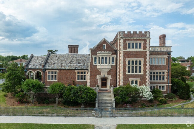 This home built in 1929 is an example of Riverside's historic homes.