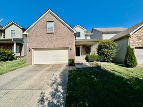 Building Photo - 2121 Drummond Dr