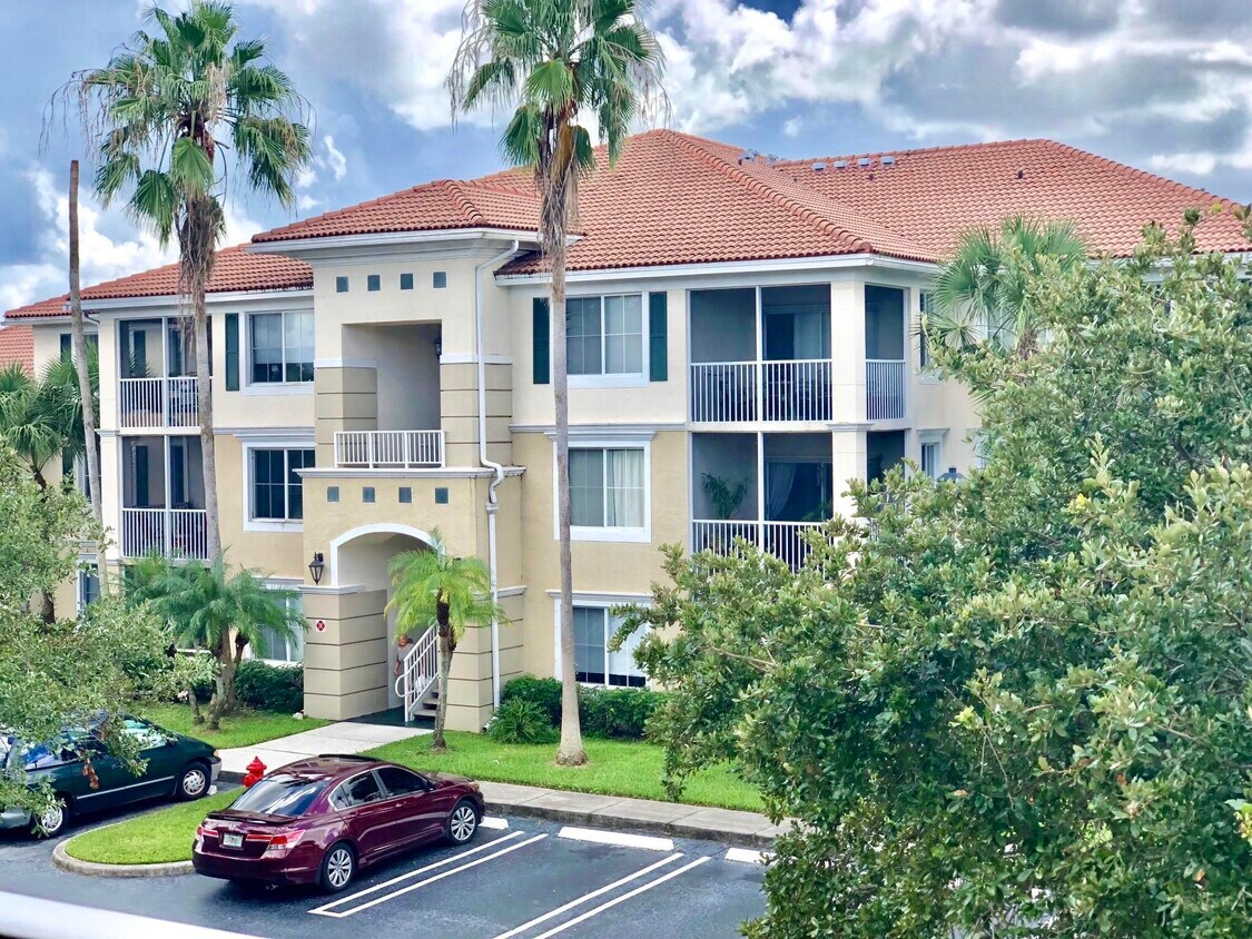 11661 W Atlantic Blvd Unit 1032, Coral Springs, FL 33071 Condo for