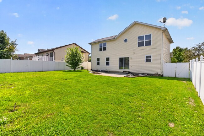 Foto del edificio - 12465 Shelby Pl