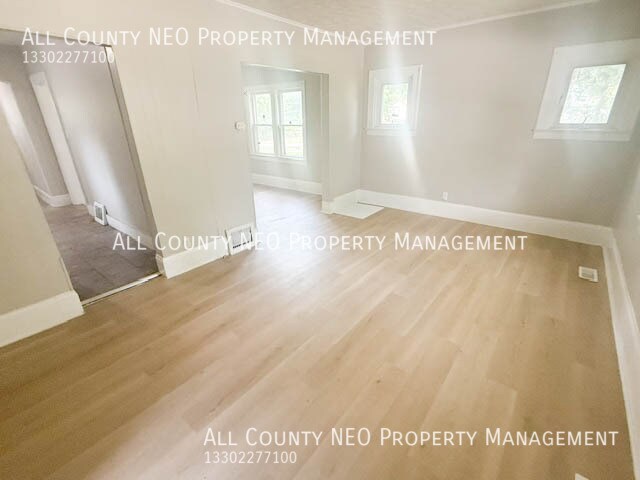 Foto del edificio - 380 Noble Ave