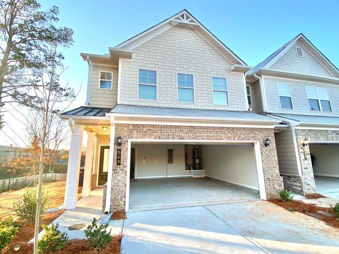 Primary Photo - 540 Walton Dr
