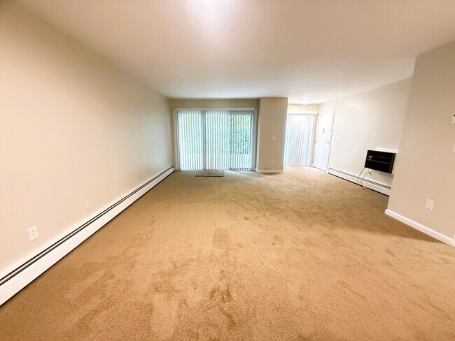 Estudio - 1741 W Onondaga St