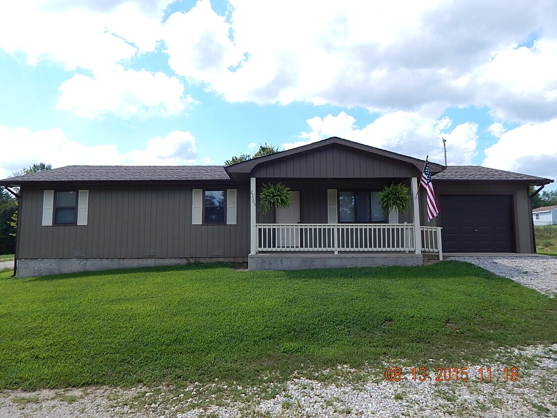 23303 Roosevelt Rd, Waynesville, MO 65583 House Rental in Waynesville