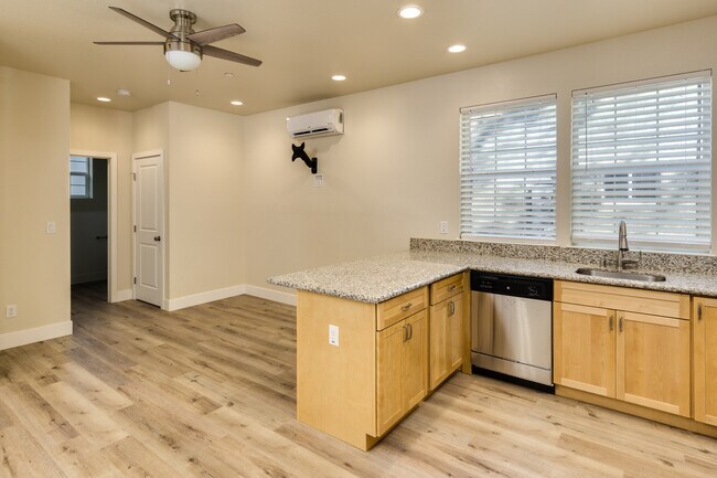 Foto del edificio - 705 Chestnut St