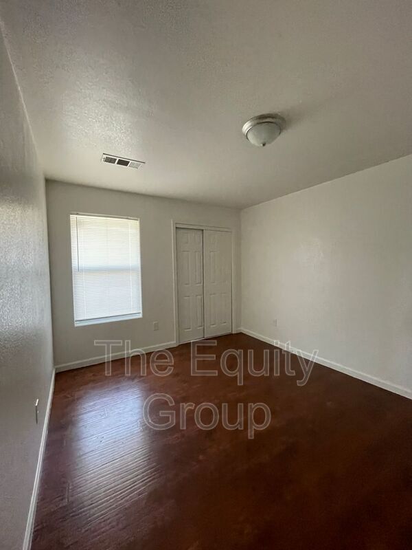 317 Granite St Unit 3, Visalia, CA 93291 Condo for Rent in Visalia