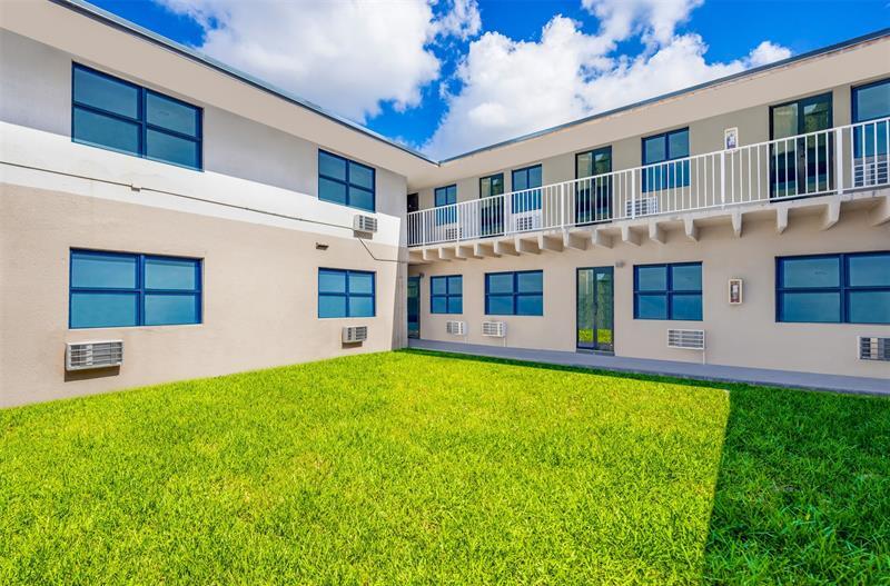 Foto principal - 110 NW 7th Ave