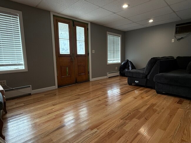 Foto del edificio - 60 Main St