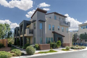 Building Photo - 11272 Gravitation Dr