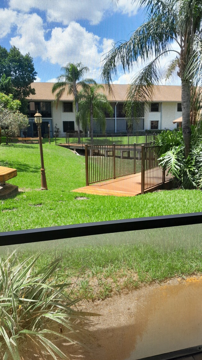 Area to walk to pool - 1861 SW Palm City Rd